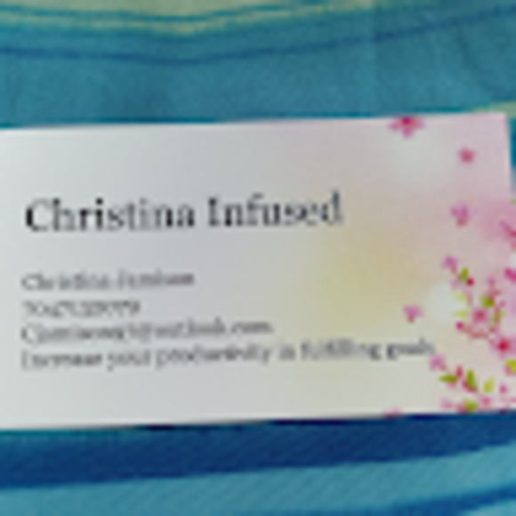 Meet your Posher, Christina - Picture 1 of 1